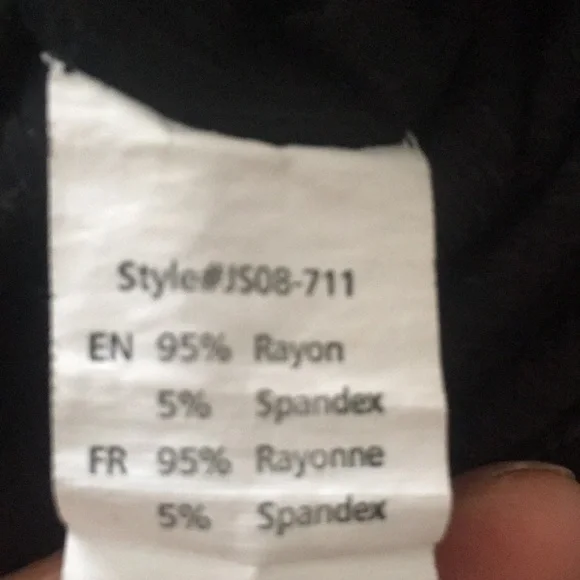 Revamped Rib Knit Ruched Crop Top - Black, Size Small - Picture 8 of 9